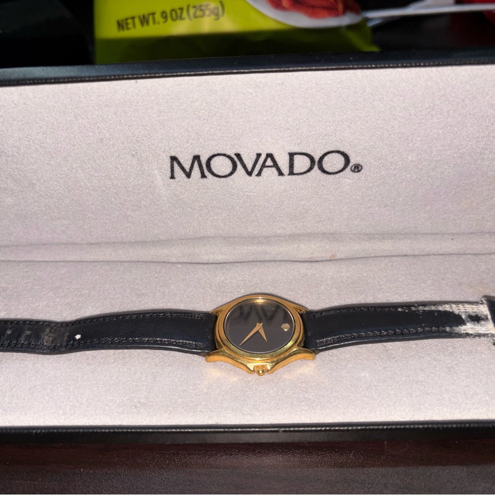 Vintage Movado Museum Classic Unisex Watch 87D1823 Original Case